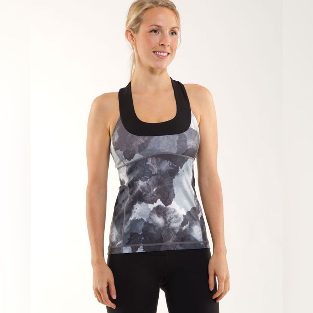 Lululemon Scoop Neck Tank Top Black White Coal Color